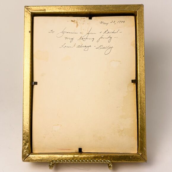 Vintage 3D Dimensional Framed Art 7x9 Gold Frame Victorian Child Scene - Picture 9 of 13